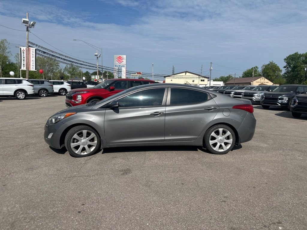 Used 2013 Hyundai Elantra Limited w/ Technology Pkg FWD image 8