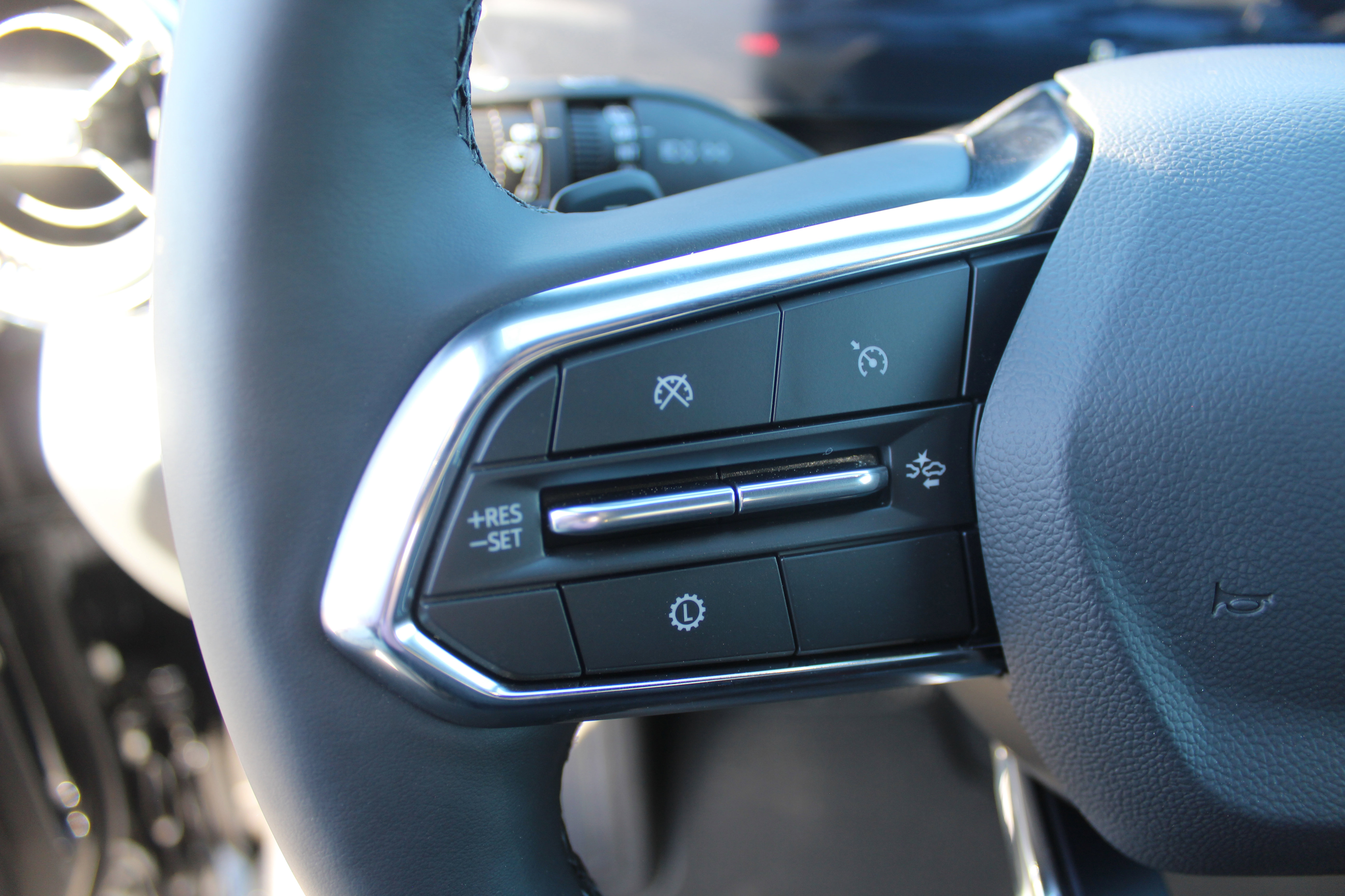 New 2026 Chevrolet Equinox LT w/ Convenience Package II image 24