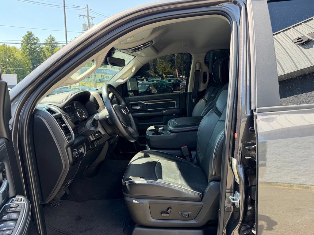 Used 2024 RAM 2500 Laramie w/ Safety Group AWD/4WD image 9