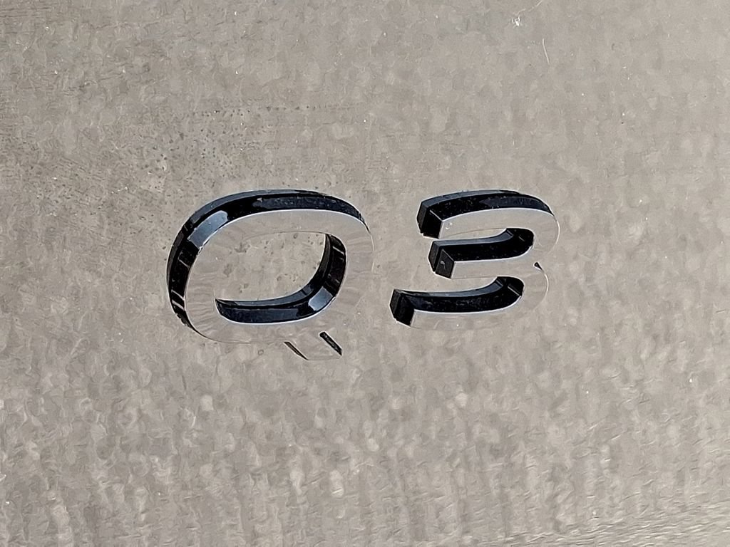 New 2026 Audi Q3 quattro 2.0T AWD/4WD image 19