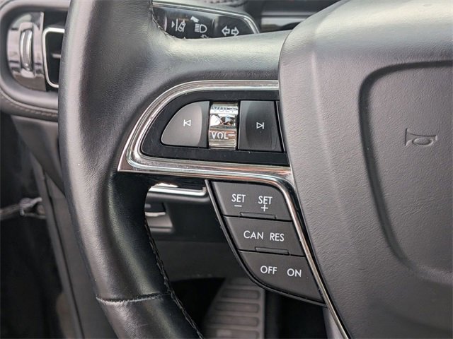 Certified 2023 Lincoln Nautilus Reserve w/ Monochromatic Package image 20