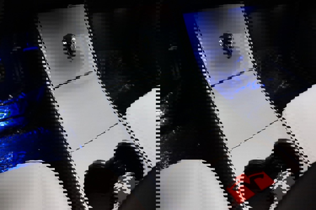 Used 2020 Tesla Model 3 Performance image 28