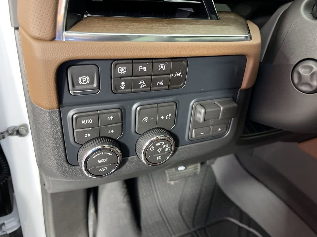 New 2026 Chevrolet Tahoe High Country image 33