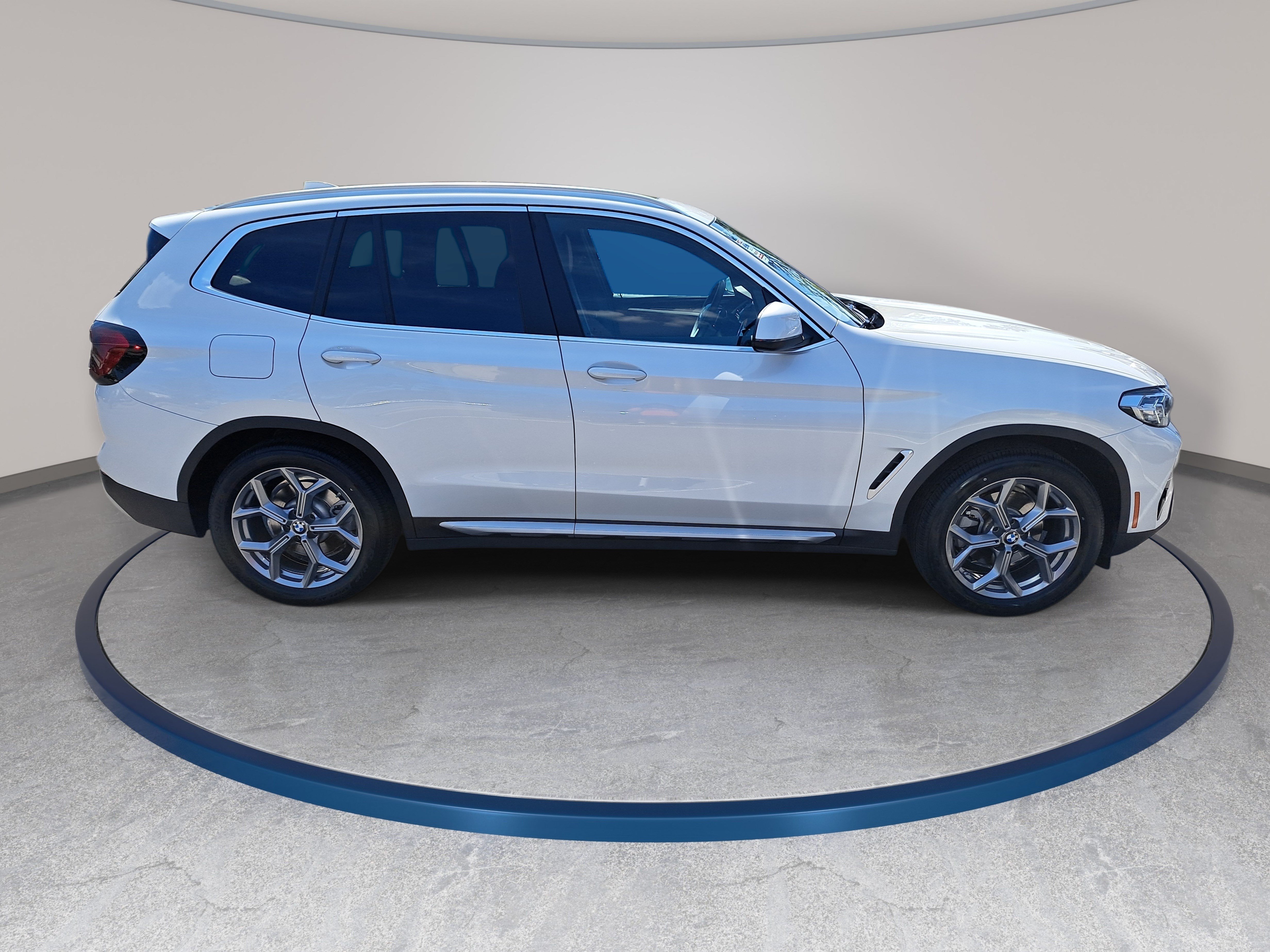 Certified 2023 BMW X3 xDrive30i w/ Convenience Package AWD/4WD image 5
