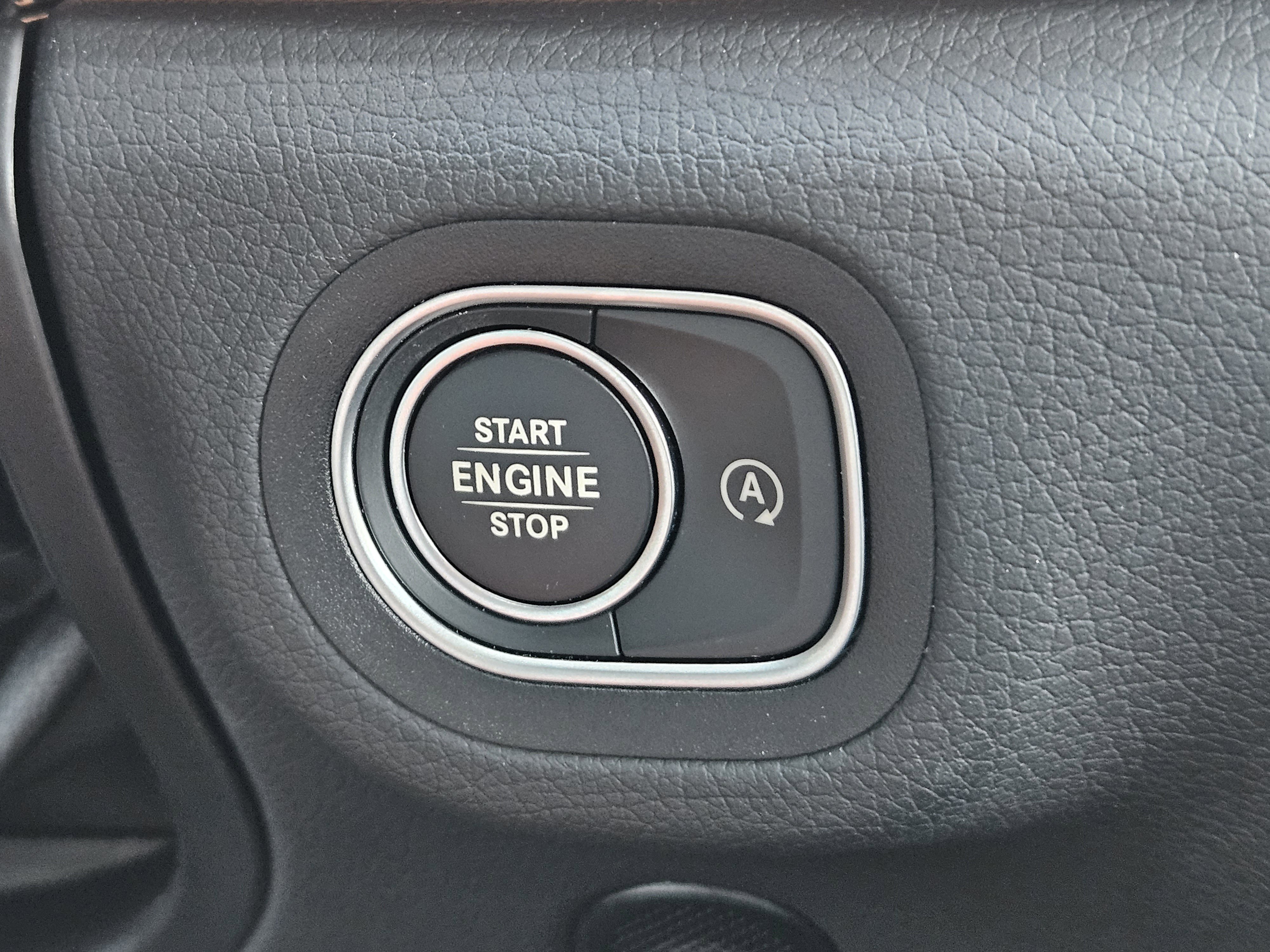 Certified 2025 Mercedes-Benz GLE 350 4MATIC image 21