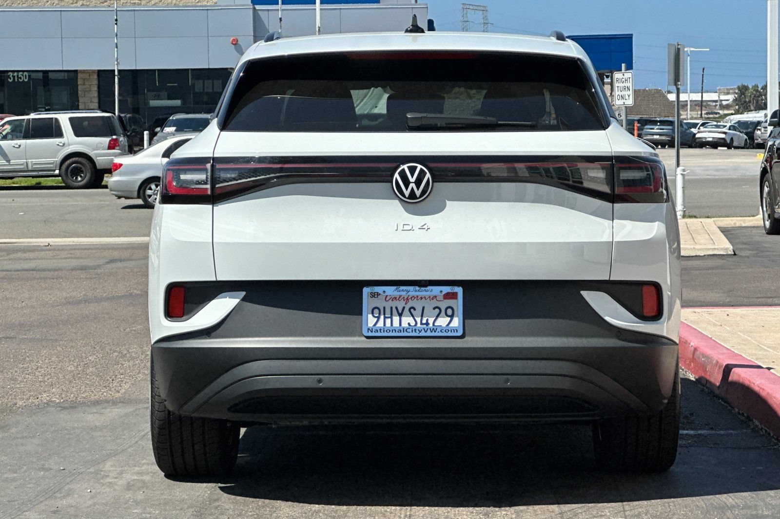 Used 2023 Volkswagen ID.4 Pro RWD image 6