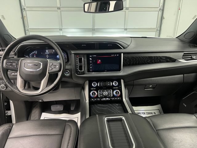 Used 2023 GMC Yukon Denali AWD/4WD image 17