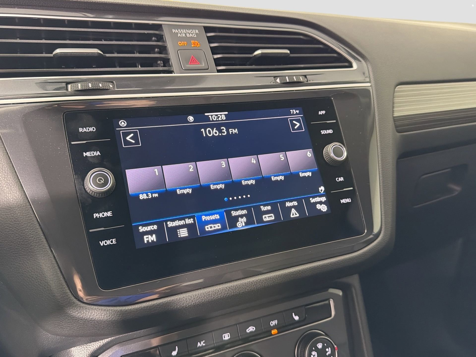 Used 2024 Volkswagen Tiguan Wolfsburg Edition image 18