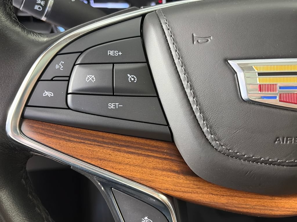 Used 2019 Cadillac XT5 Platinum AWD/4WD image 17