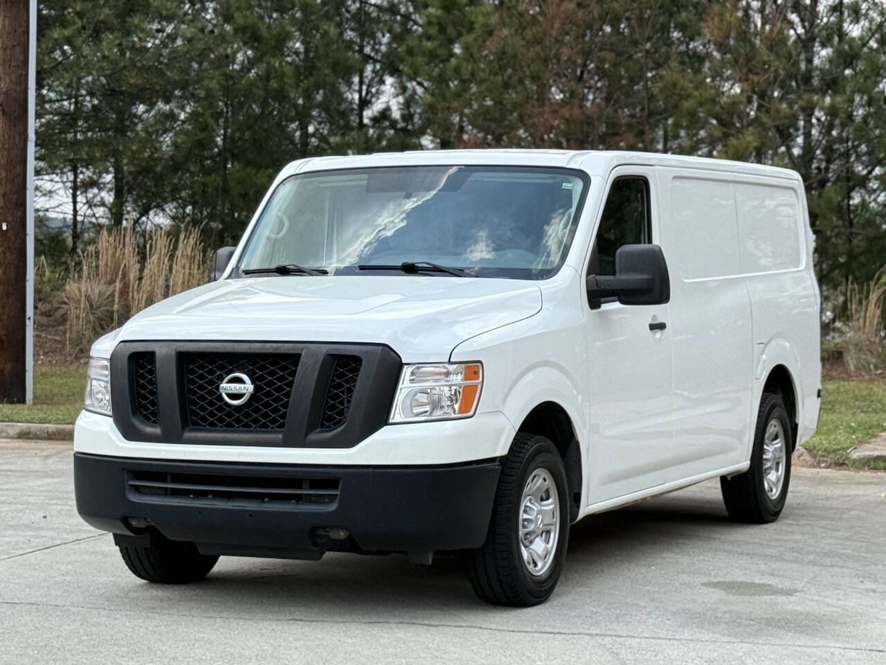 Used 2021 Nissan NV 1500 SV RWD image 2