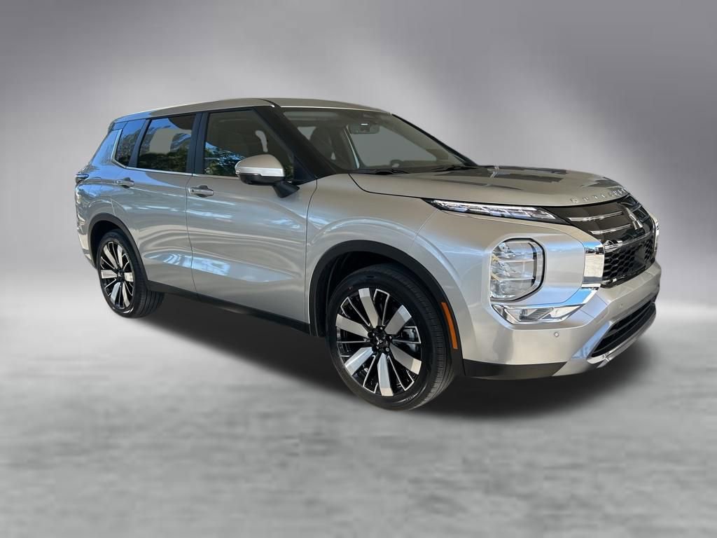 New 2026 Mitsubishi Outlander SE FWD video 2