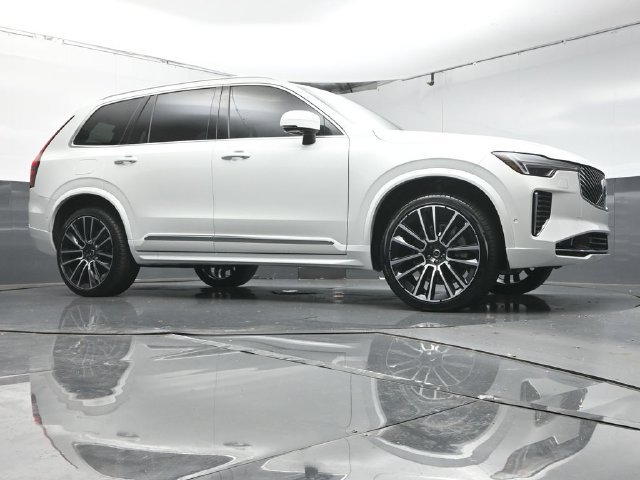 Used 2026 Volvo XC90 B6 Plus w/ Protection Package Premier AWD/4WD image 34