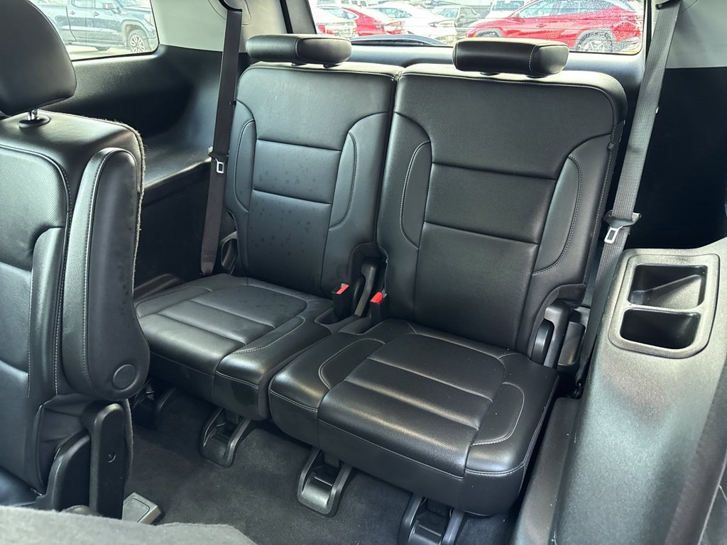 Used 2023 GMC Acadia SLT image 19