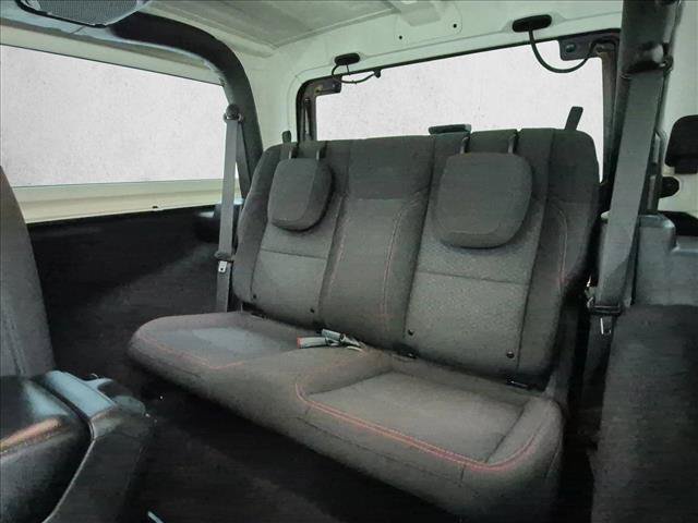 Used 2023 Jeep Wrangler Rubicon AWD/4WD image 21