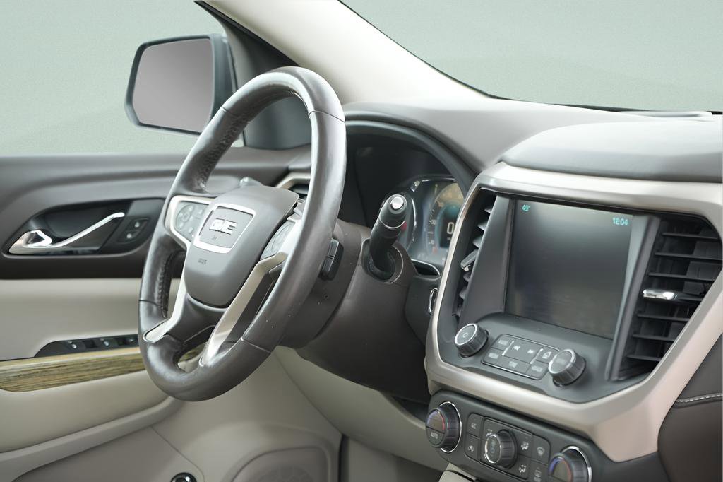 Used 2018 GMC Acadia Denali w/ Technology Package image 15