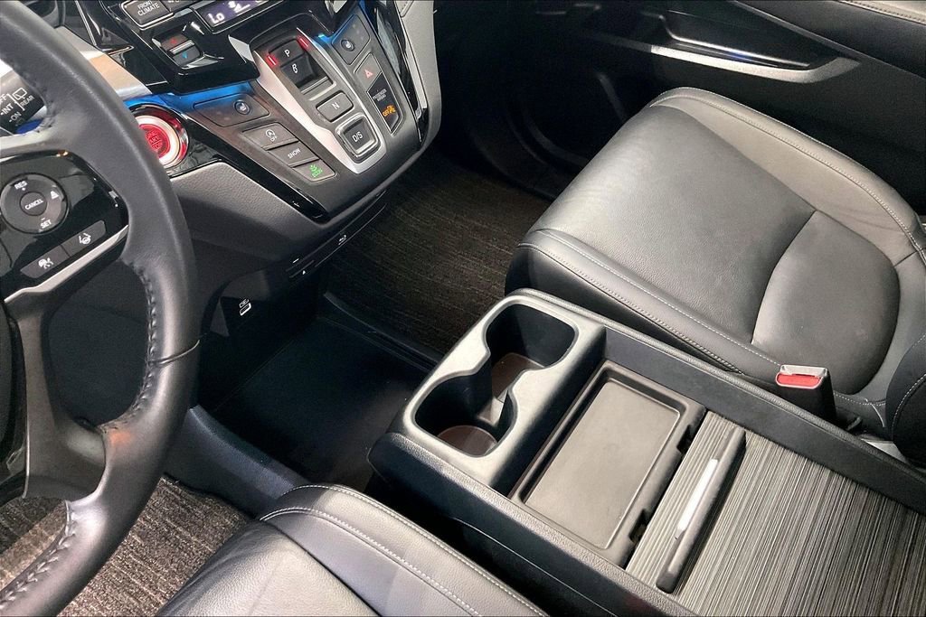 Used 2024 Honda Odyssey Touring image 16
