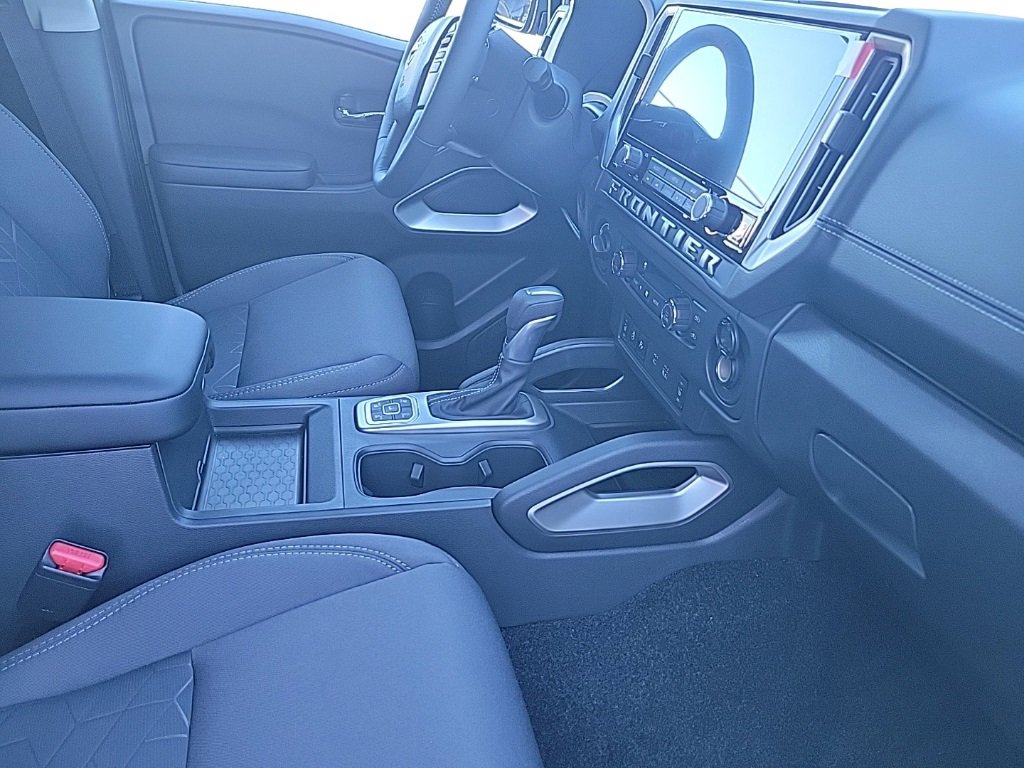 New 2026 Nissan Frontier SV image 39