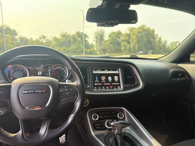 Used 2020 Dodge Challenger R/T Scat Pack RWD image 17