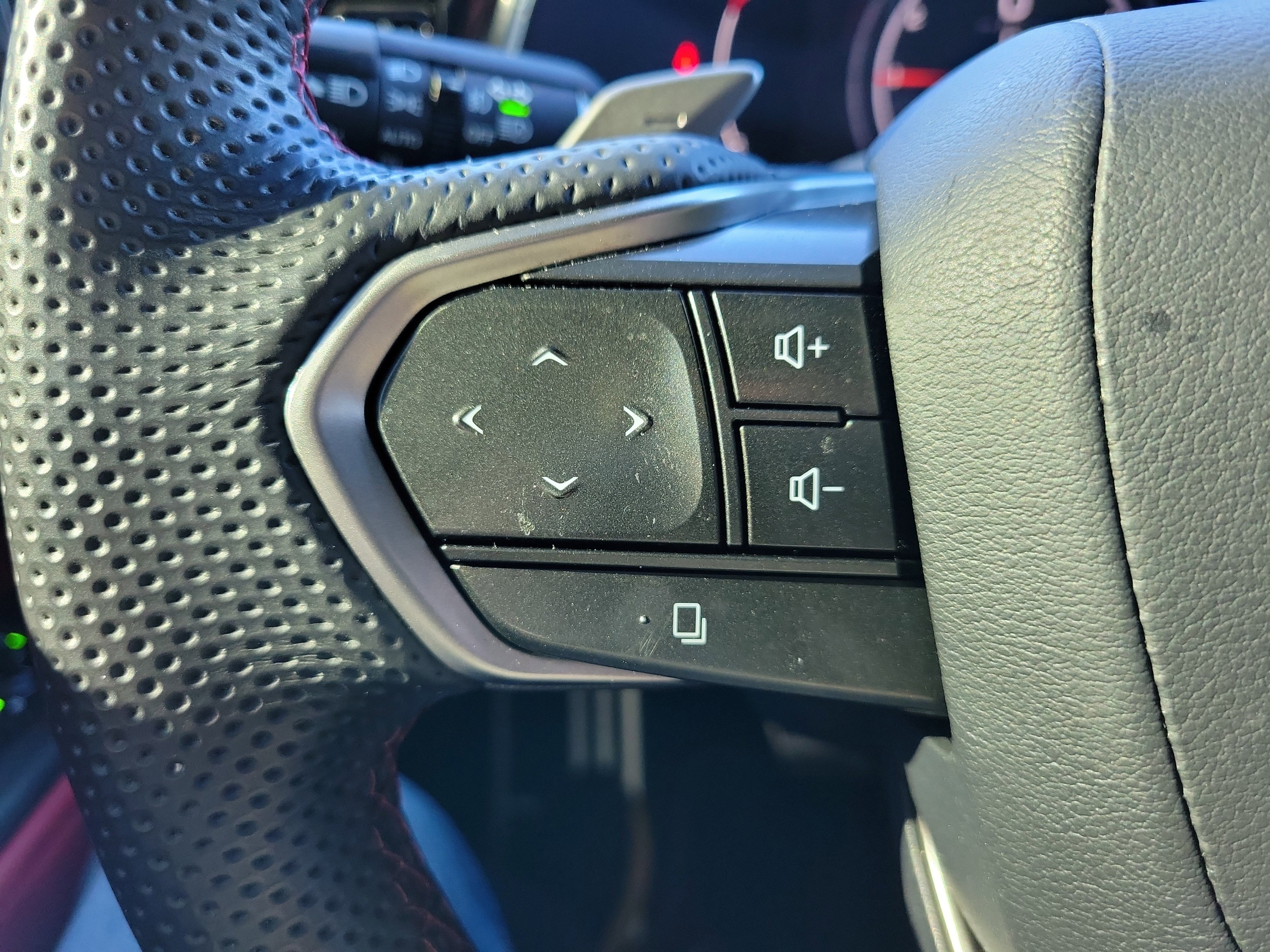 Used 2024 Lexus NX 350 F Sport image 33