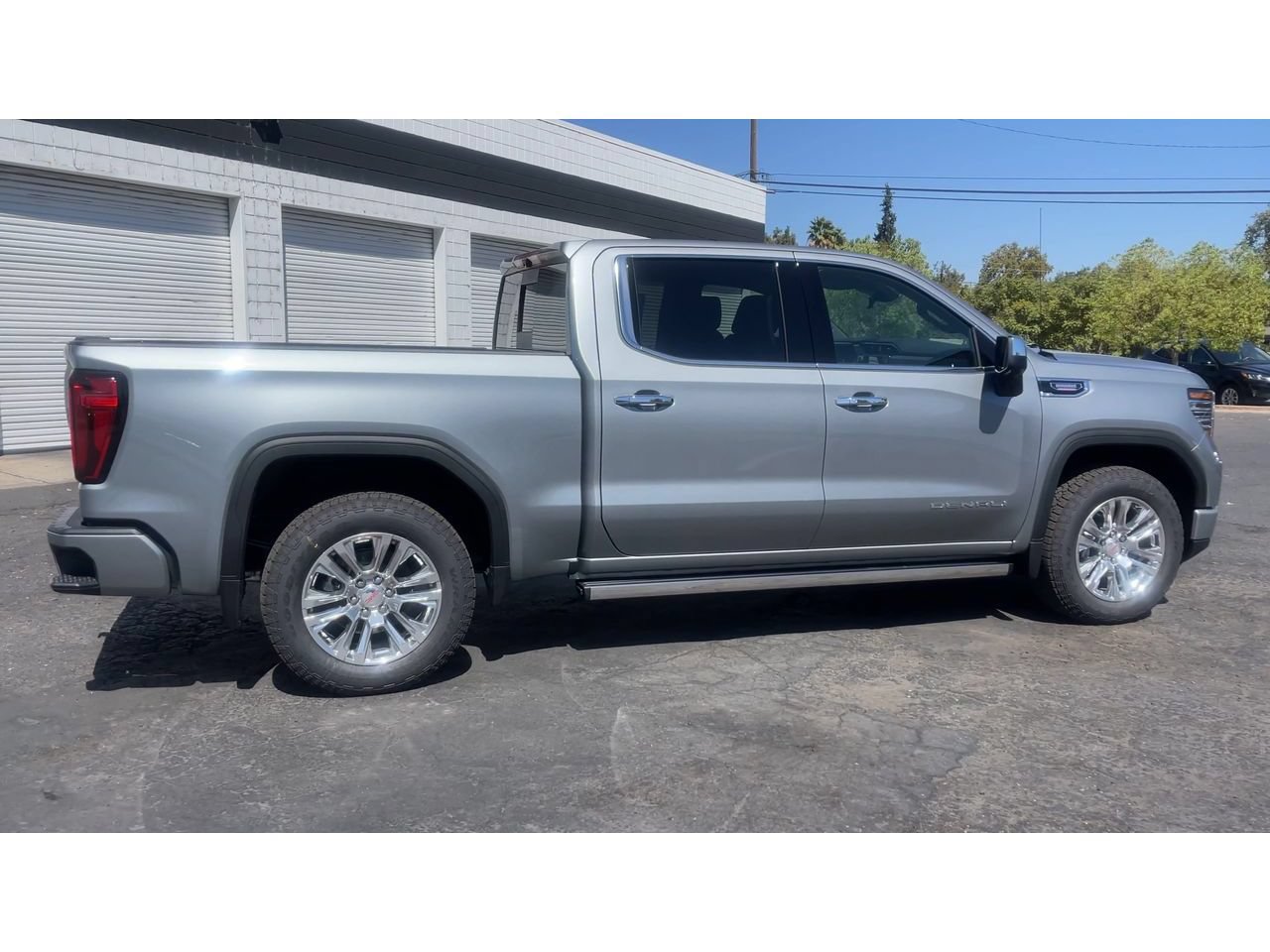 New 2026 GMC Sierra 1500 Denali w/ Technology Package AWD/4WD image 3
