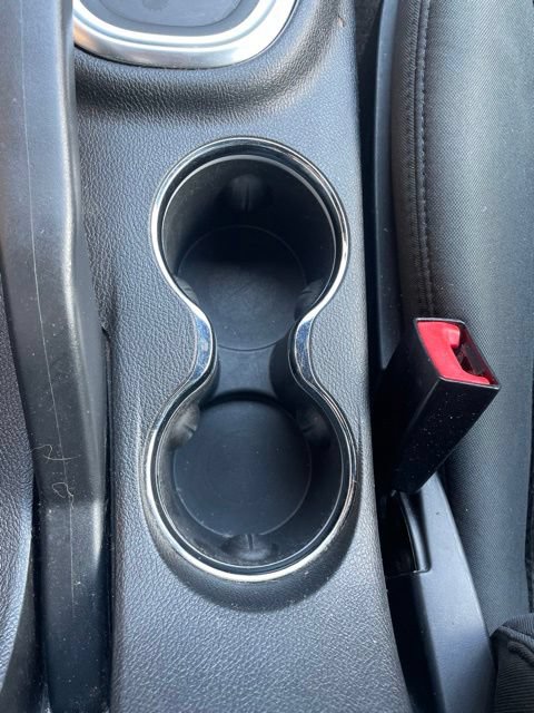 Used 2011 Chrysler 200 Touring FWD image 36