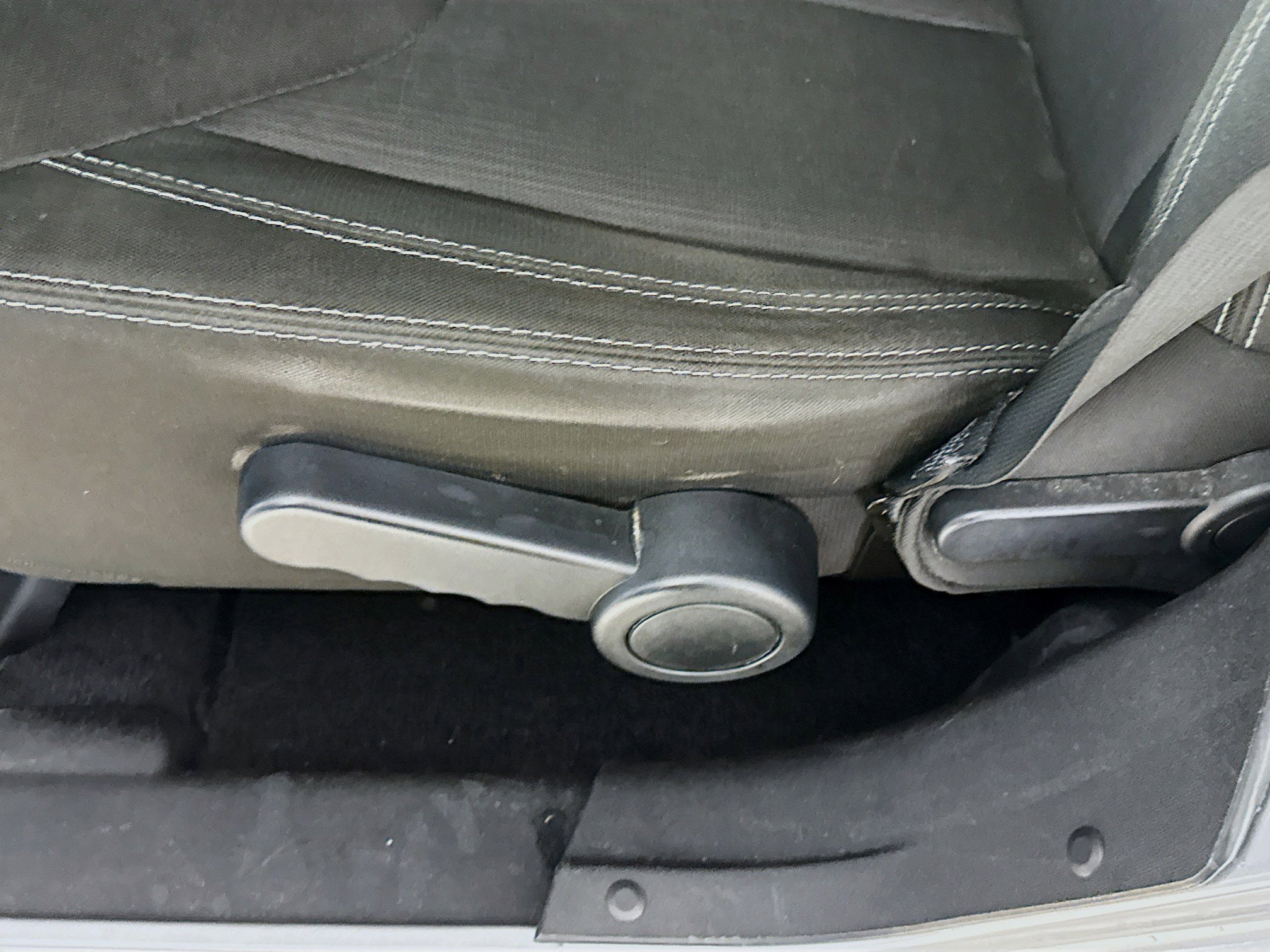 Used 2017 Jeep Wrangler Unlimited Sahara w/ Max Tow Package image 20