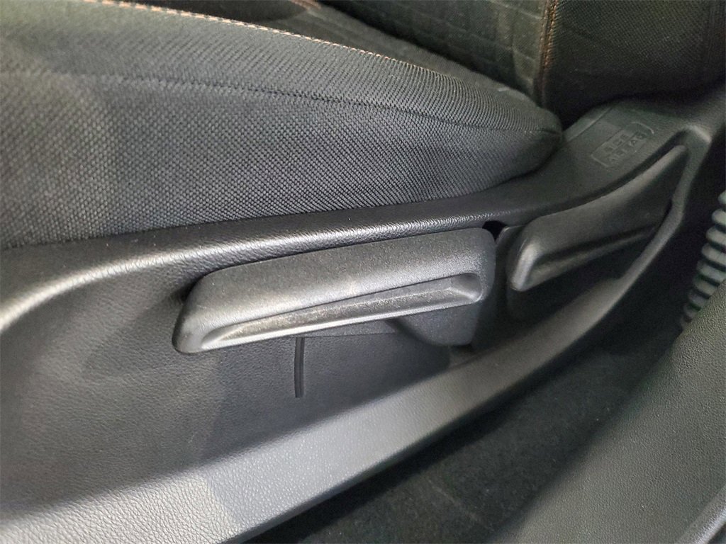 Used 2023 Honda HR-V Sport image 16