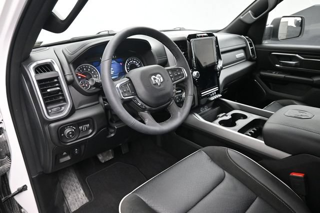 Used 2026 RAM 1500 Laramie AWD/4WD image 15