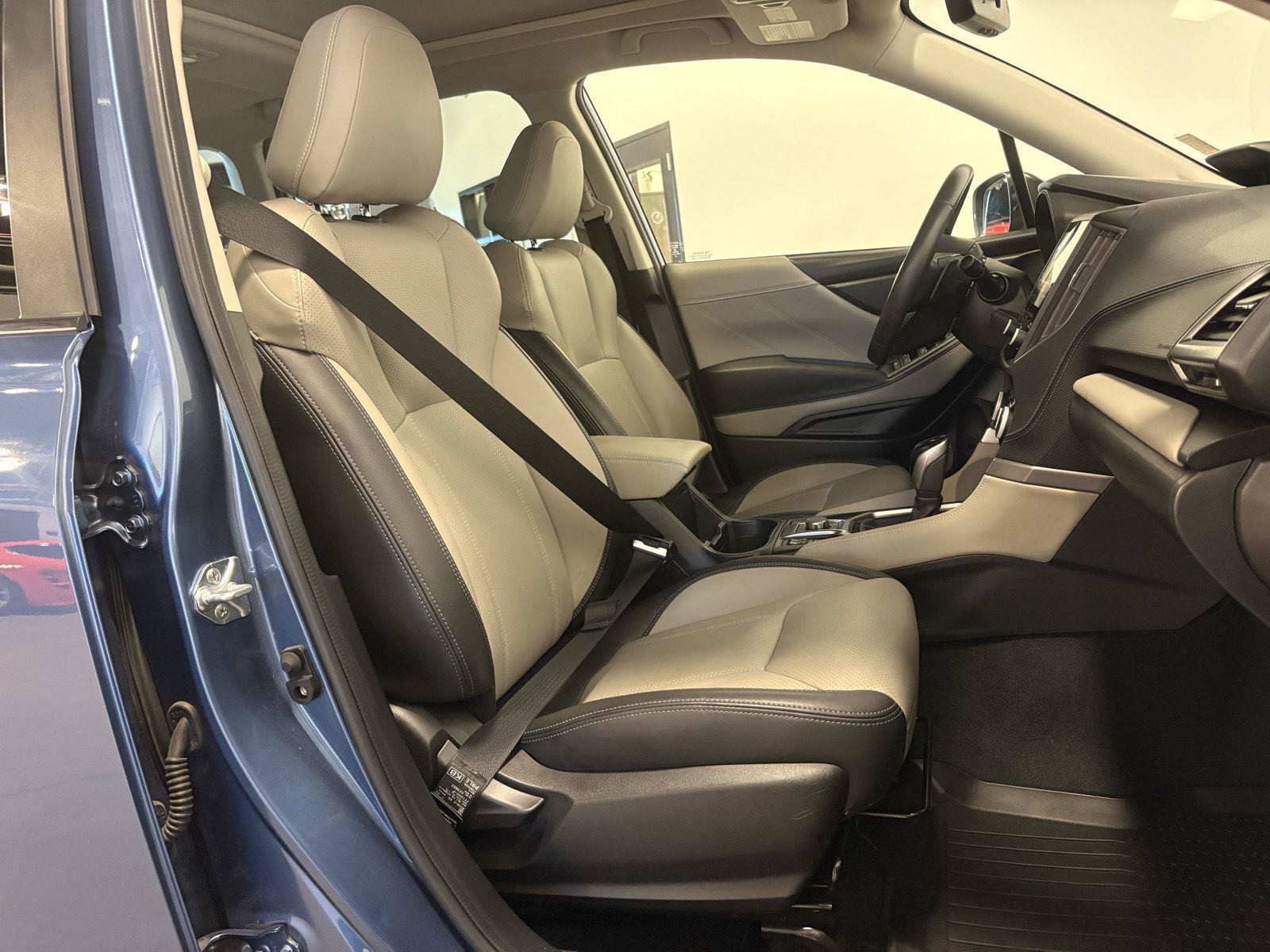 Used 2023 Subaru Forester Limited AWD/4WD image 49