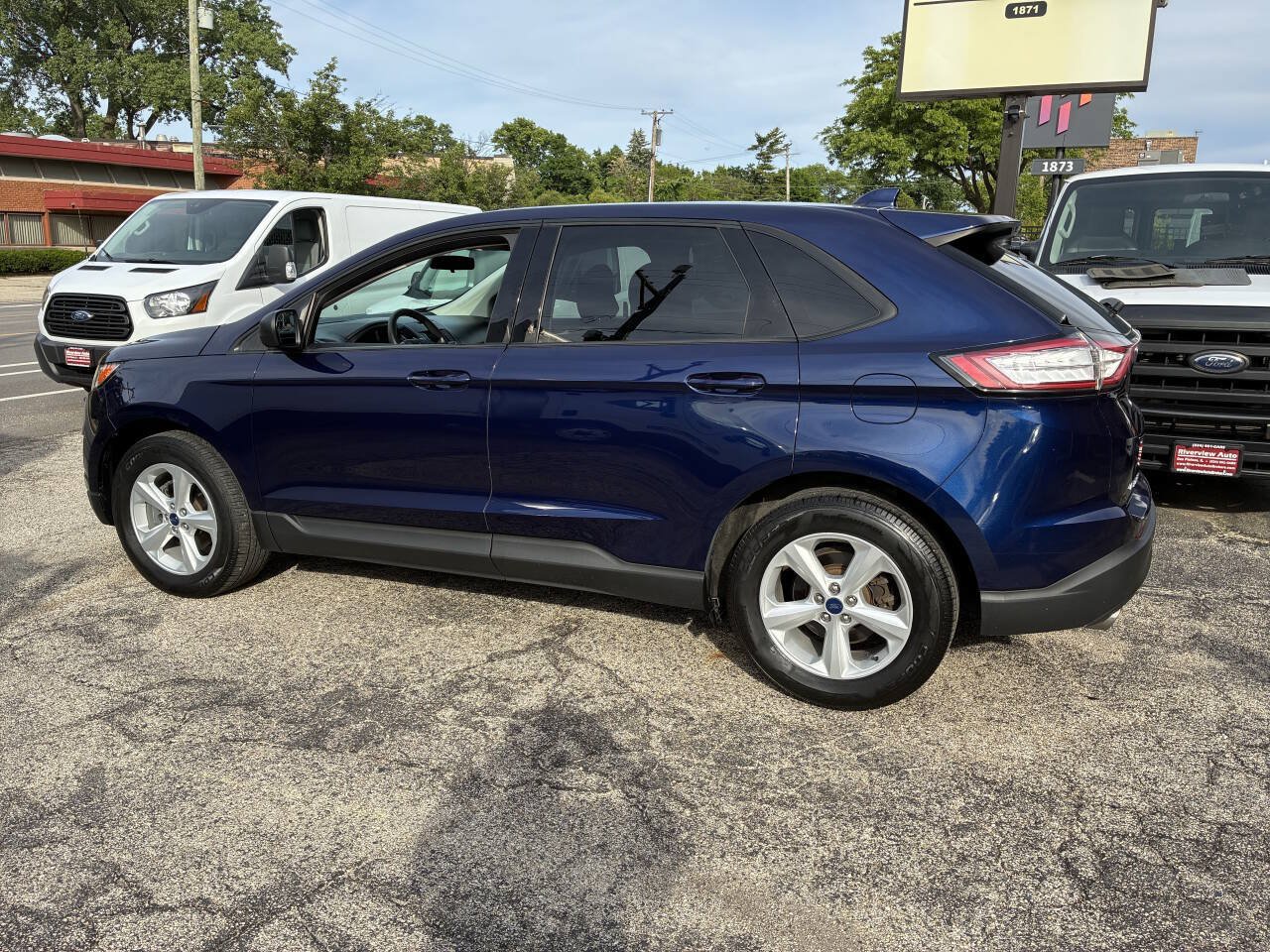 Used 2016 Ford Edge SE FWD image 8