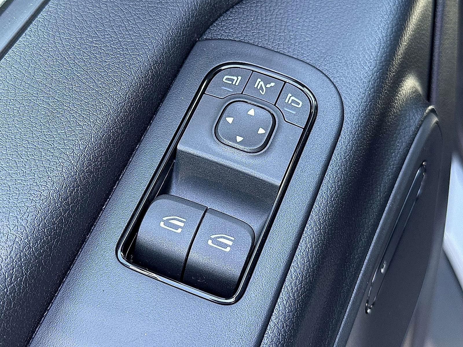 New 2025 Mercedes-Benz Sprinter 2500 image 12