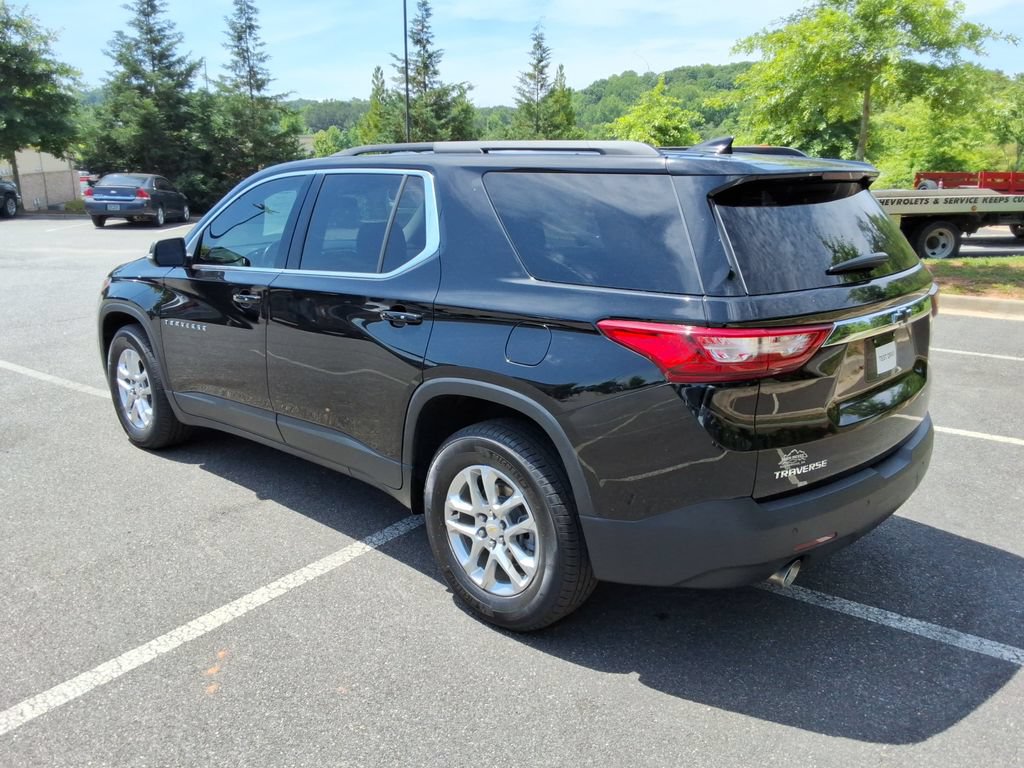 Certified 2021 Chevrolet Traverse LT FWD image 7