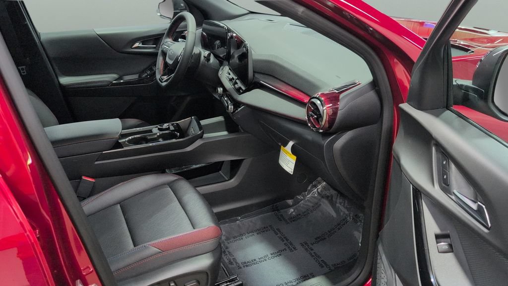 New 2026 Chevrolet Equinox RS w/ Convenience Package III FWD image 24