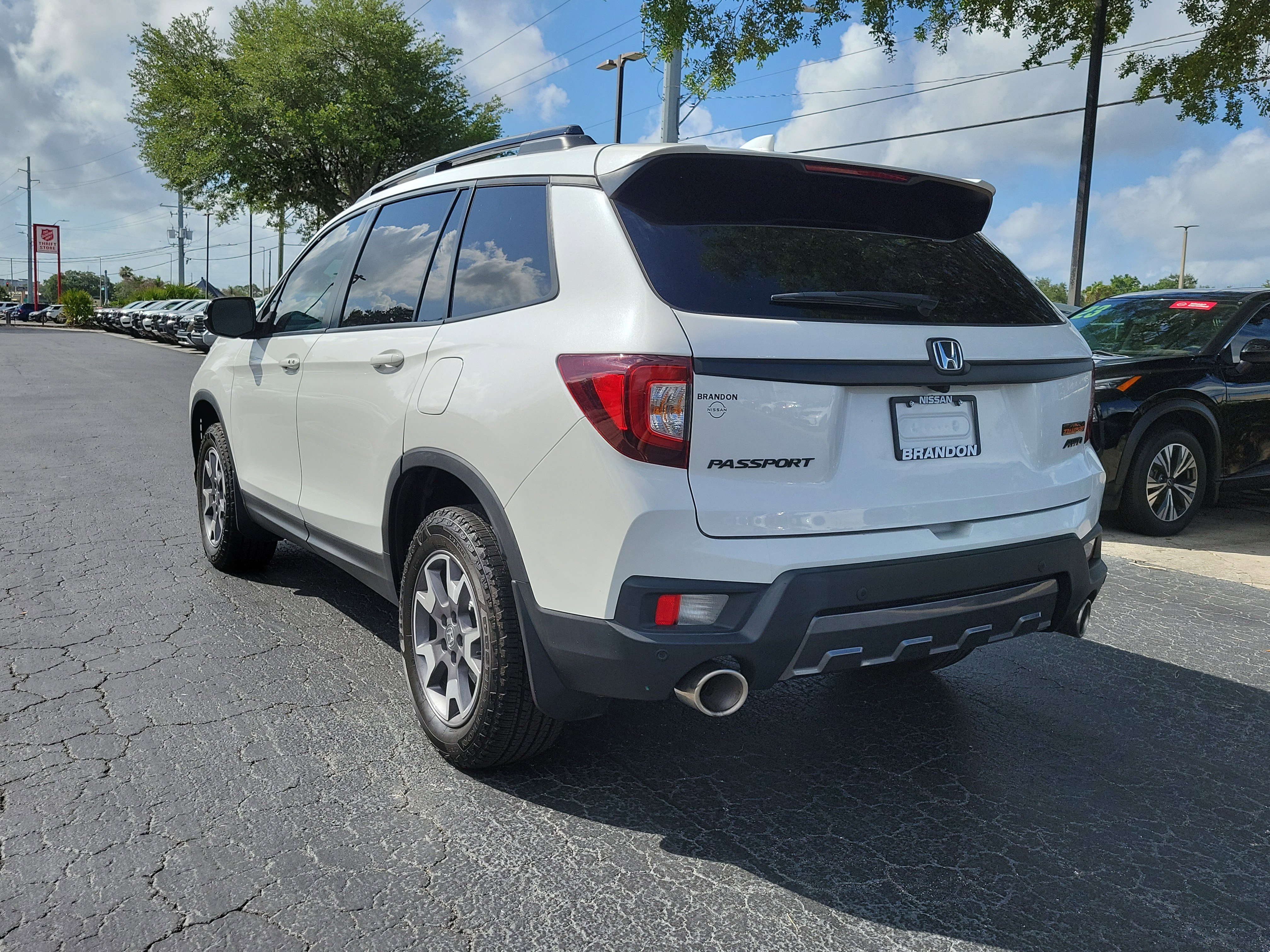 Used 2022 Honda Passport TrailSport image 5