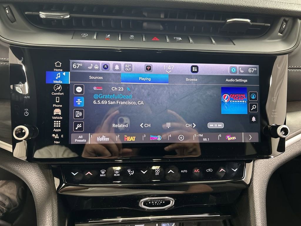 New 2026 Jeep Grand Cherokee L 4WD image 14