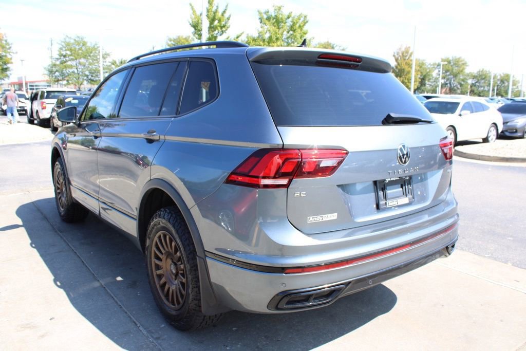 Used 2022 Volkswagen Tiguan SE R-Line image 5
