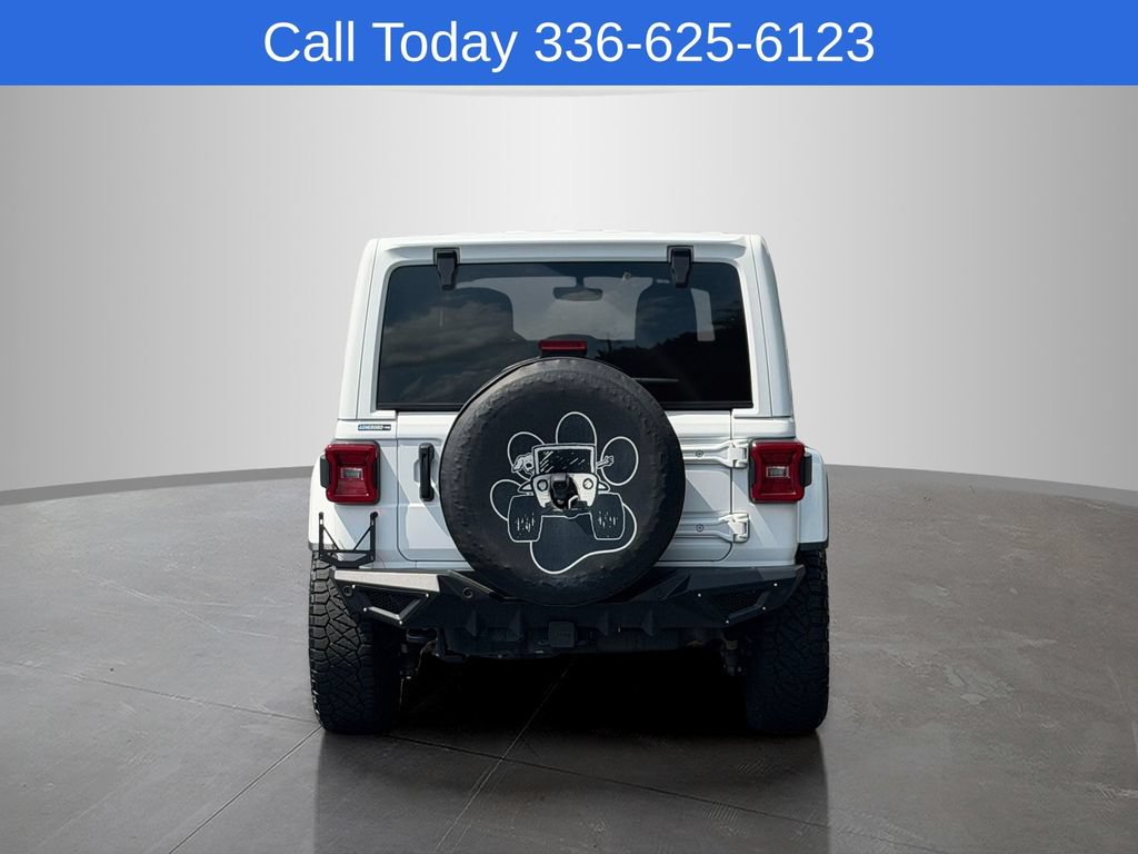 Used 2020 Jeep Wrangler Unlimited Sahara AWD/4WD image 8