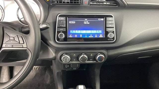 New 2025 Nissan Kicks Play S FWD image 16