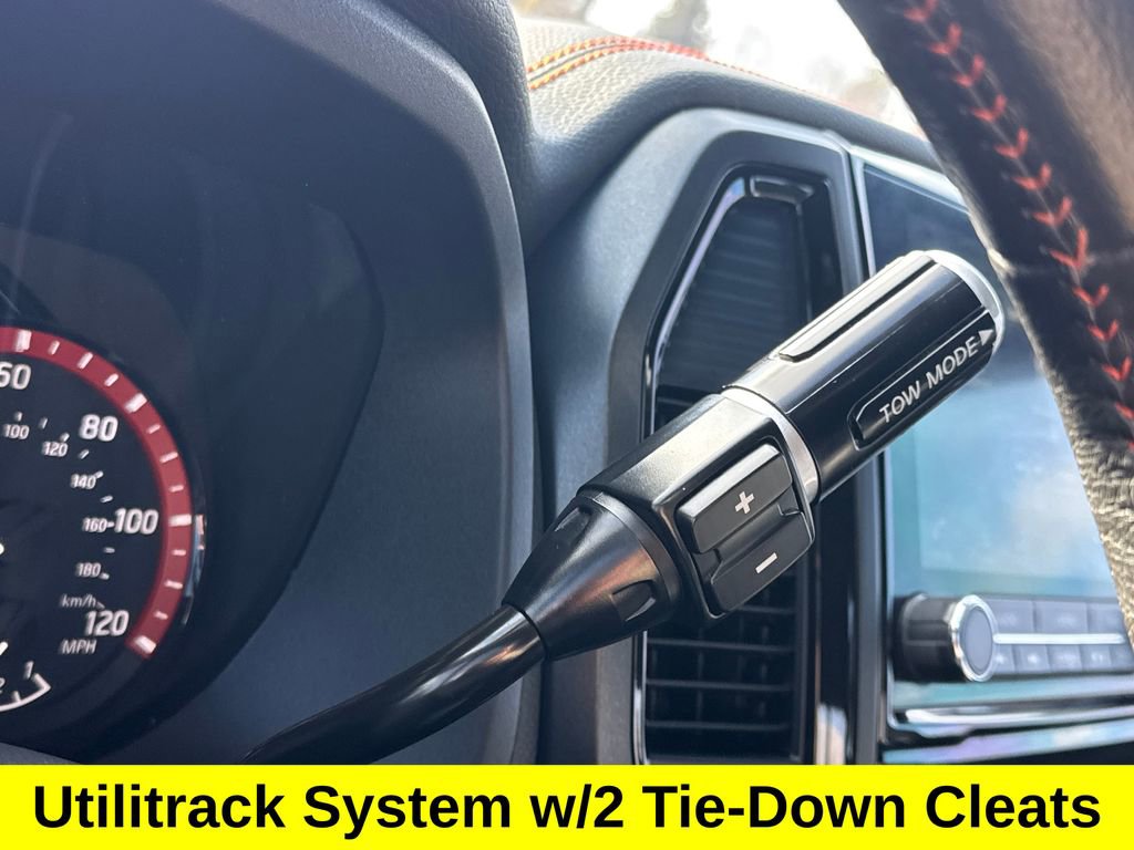 Used 2024 Nissan Titan PRO-4X w/ Pro-4x Convenience Package image 25