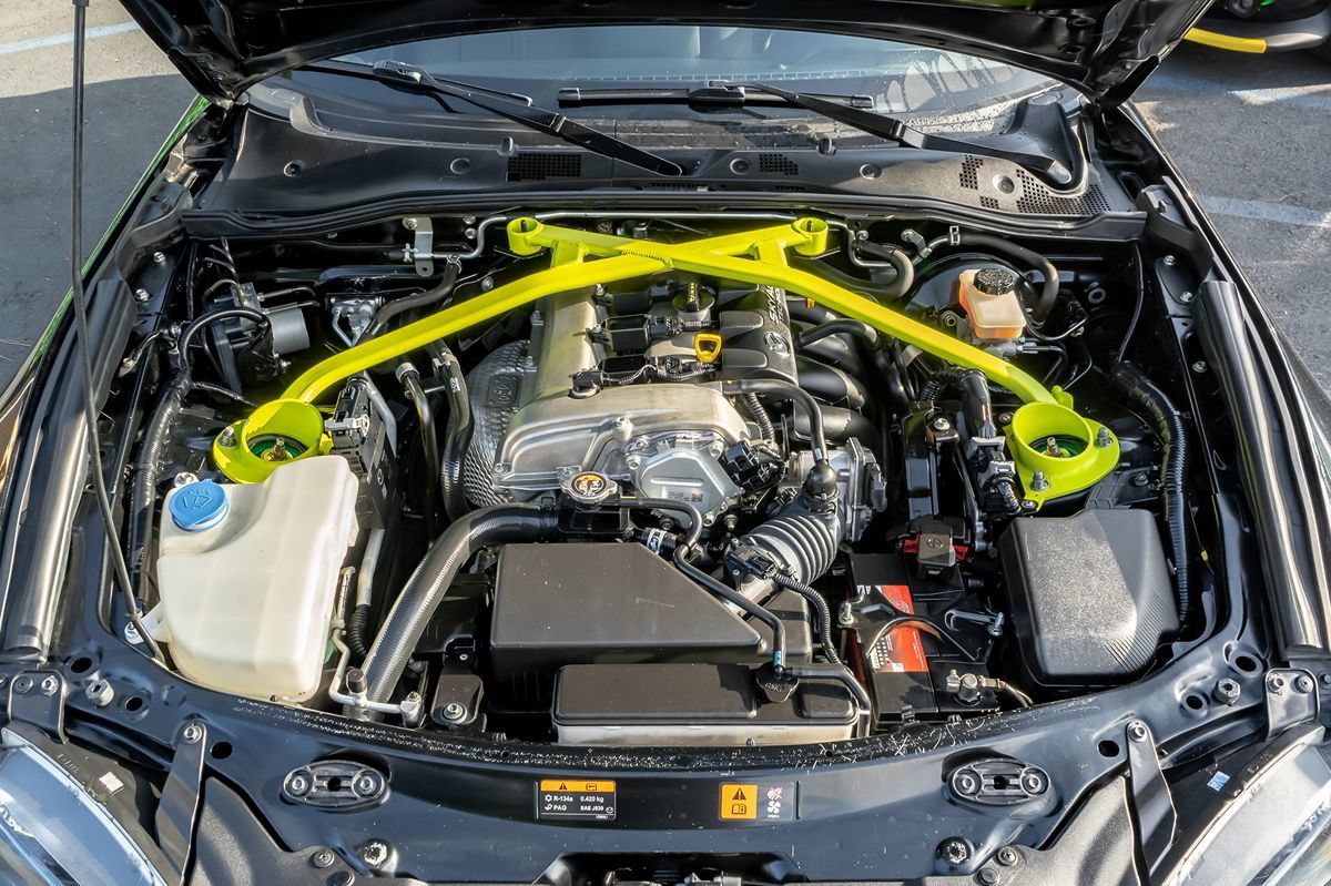 Used 2016 MAZDA MX-5 Miata Club RWD image 15
