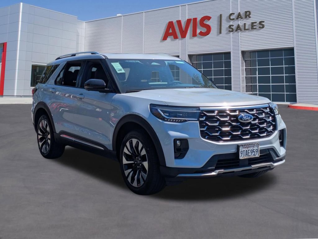Used 2025 Ford Explorer Platinum w/ LUX Leather Package image 3