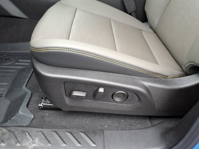 New 2026 Chevrolet Colorado ZR2 w/ Technology Package AWD/4WD image 7