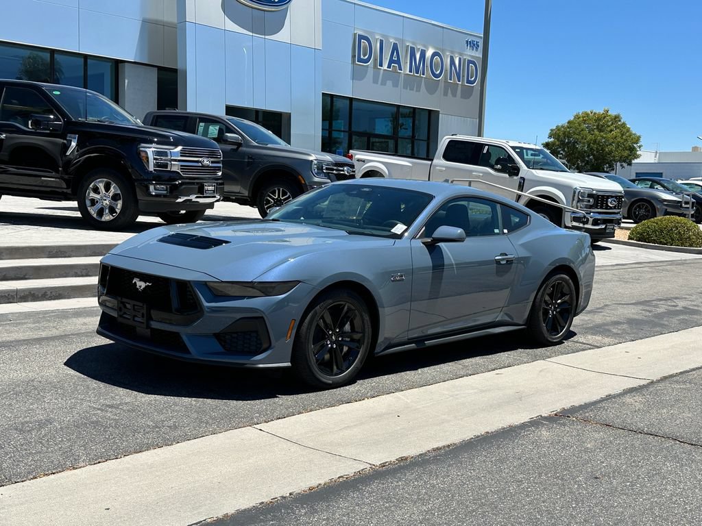 New 2026 Ford Mustang GT RWD image 2