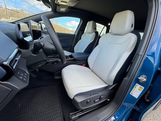 New 2025 Volkswagen ID.4 Pro S Plus AWD/4WD image 28