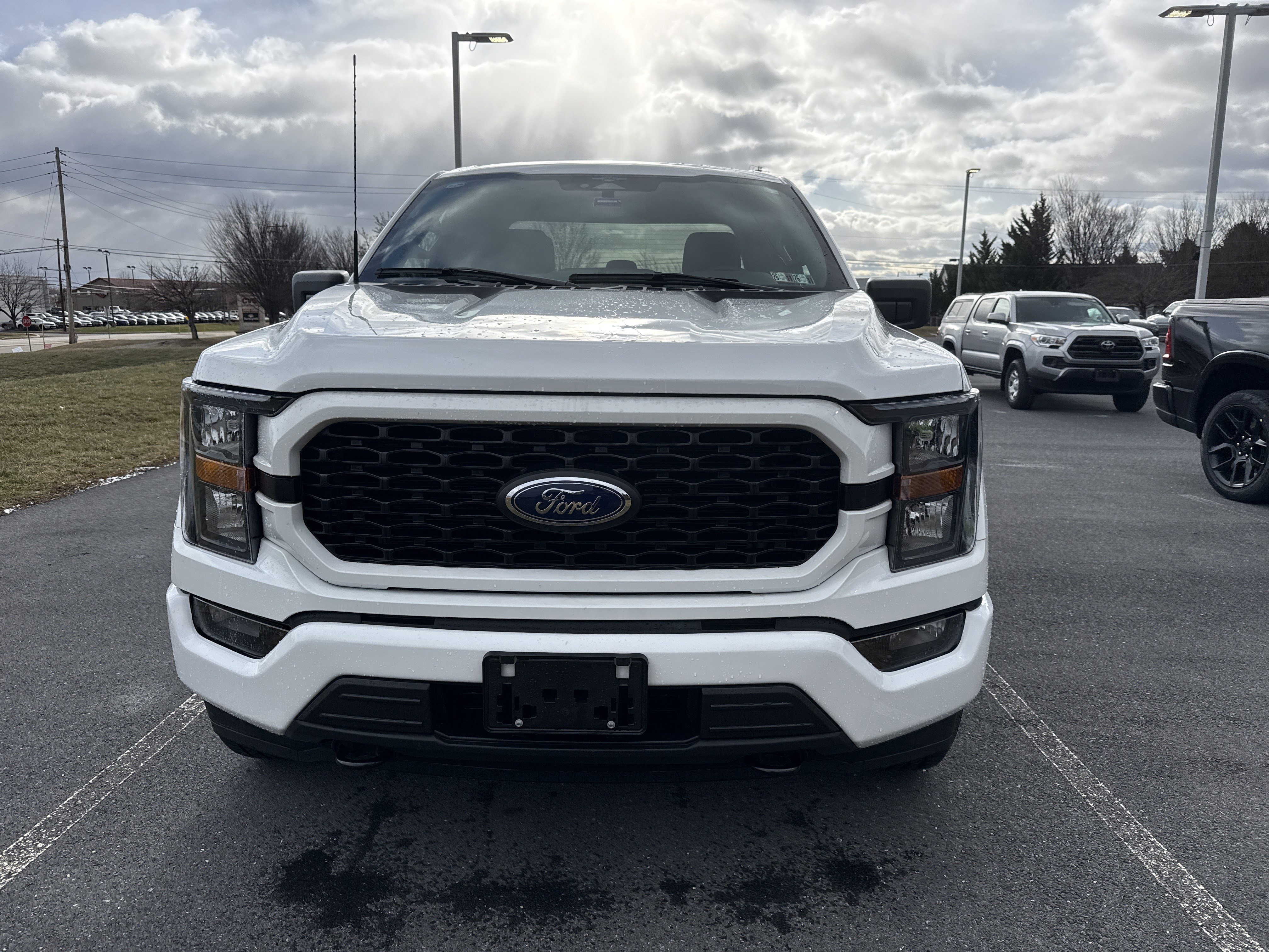 Used 2023 Ford F150 XL w/ STX Appearance Package image 3