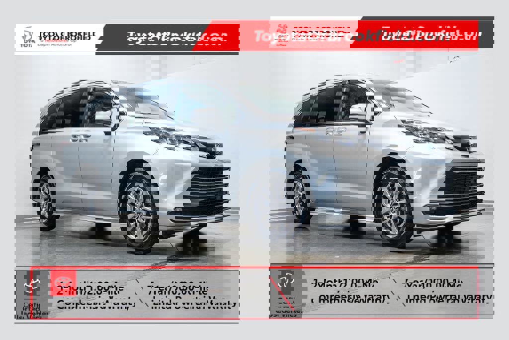 Used 2025 Toyota Sienna XLE AWD/4WD image 1