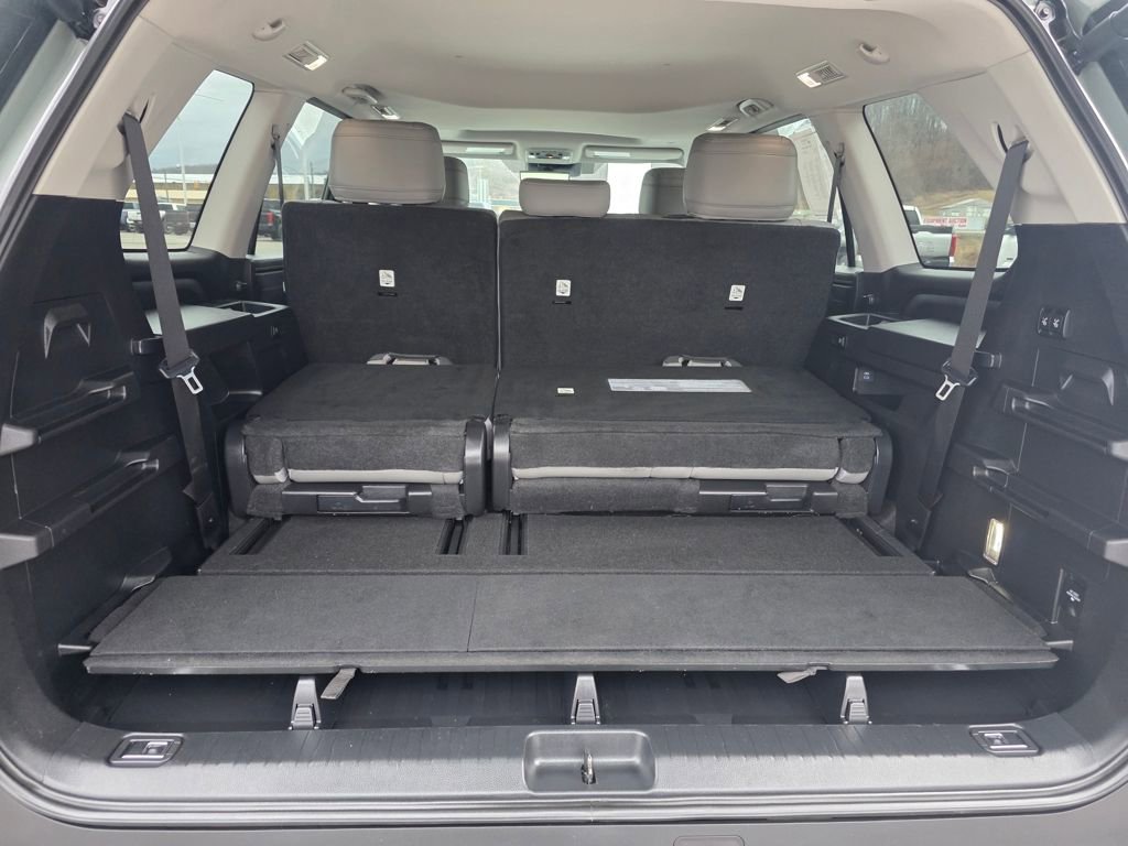 Used 2024 Toyota Sequoia SR5 w/ SR5 Premium Package image 8