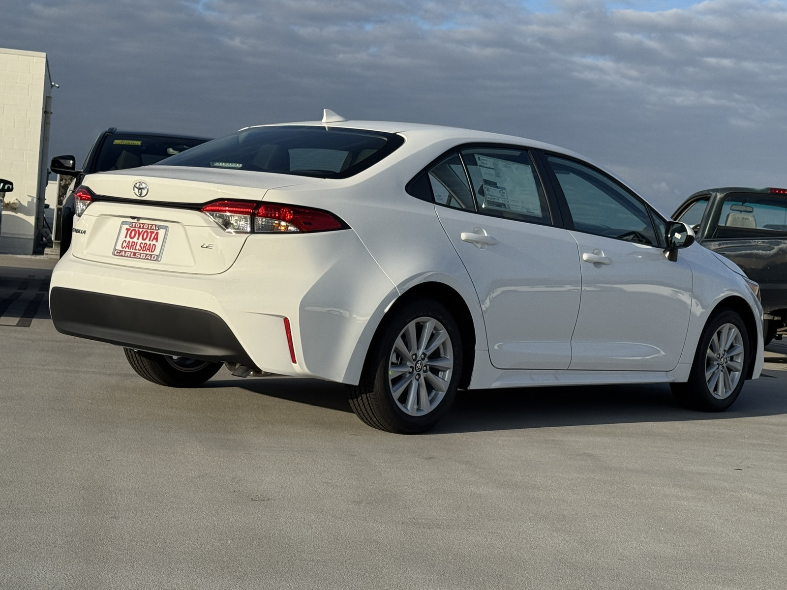 New 2027 Toyota Corolla LE w/ LE Premium Package FWD image 13