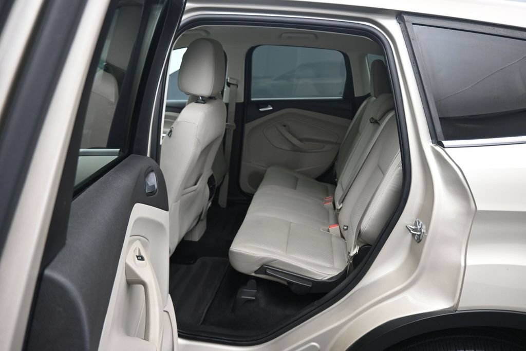 Used 2017 Ford Escape SE AWD/4WD image 31