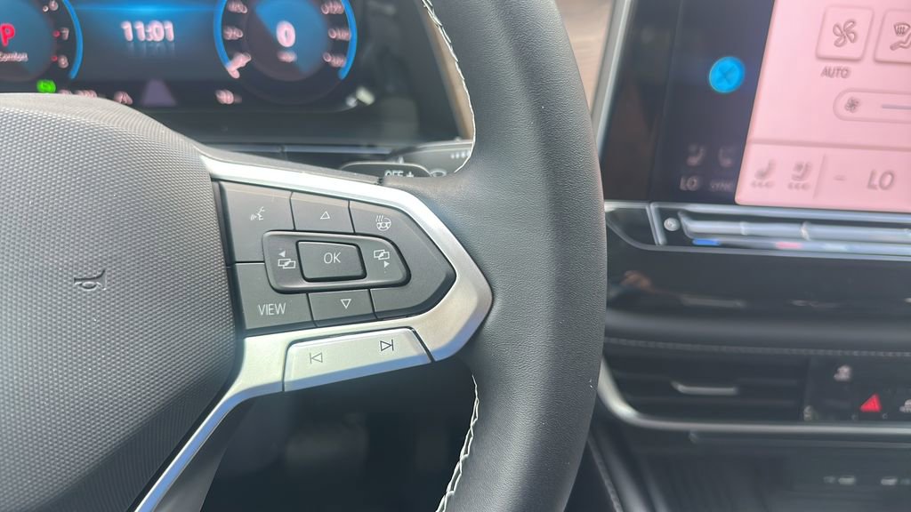 New 2026 Volkswagen Atlas SE image 25